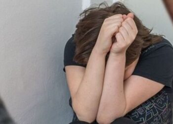 Un vecino drogó a la quinceañera para sacarla de su fiesta y violarla