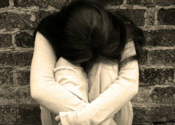 Pedófilo intenta atacar a niña pero ella escapa