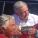 AMLO no traía cubrebocas cuando saludó a habitantes de Santa Ana, Oaxaca