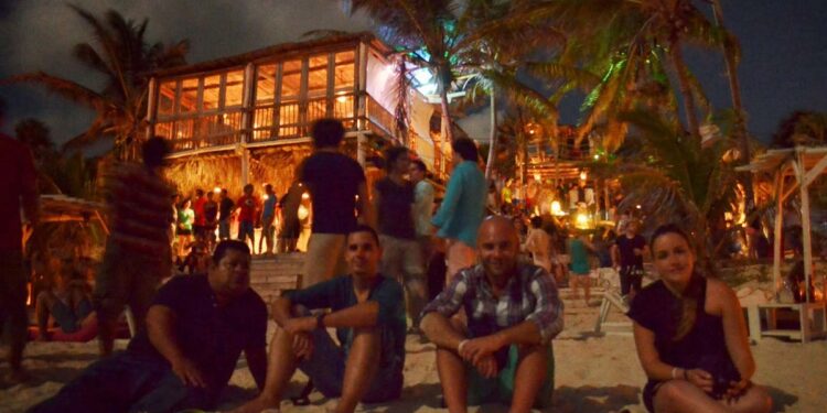 Expertos de salud señalan que el festival de Tulum fue epicentro de contagios de coronavirus