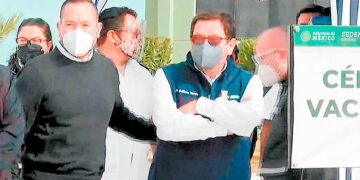 Funcionarios de Coahuila se vacunan contra Covid-19 sin estar contemplados en la primer etapa de vacunación