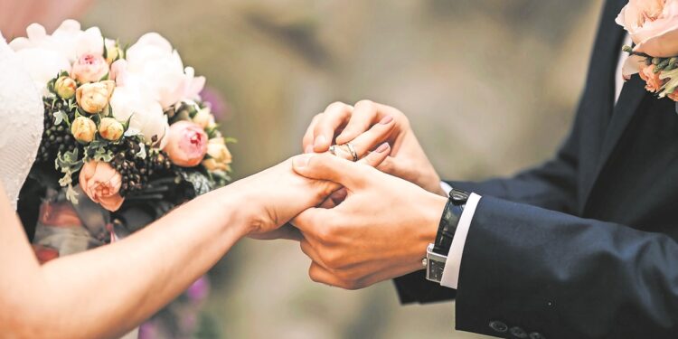 A la unión matrimonial en plena pandemia asistieron 200 invitados