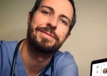 El cardiólogo Diego Araiza Garaygordobil fue criticado por desearle una trombosis AMLO,