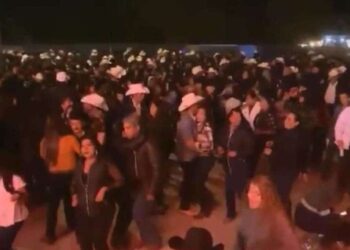 Realizan baile masivo en Guaymas, Sonora, pese a Covid-19