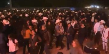 Realizan baile masivo en Guaymas, Sonora, pese a Covid-19